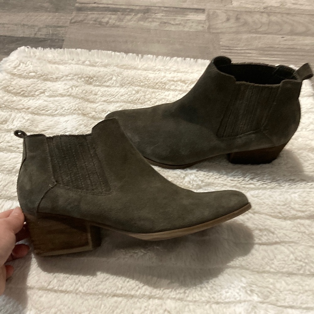 Crown Vintage Ankle Boots sz8
